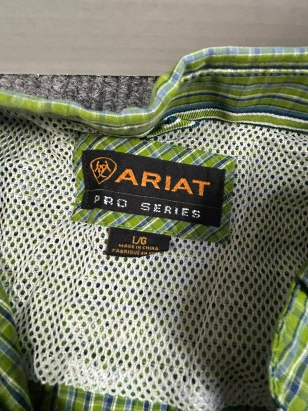 Ariat Pro Series Green Plaid Long Sleeve Button-Down Shirt L/G Mesh Lining Weste - Picture 2 of 9